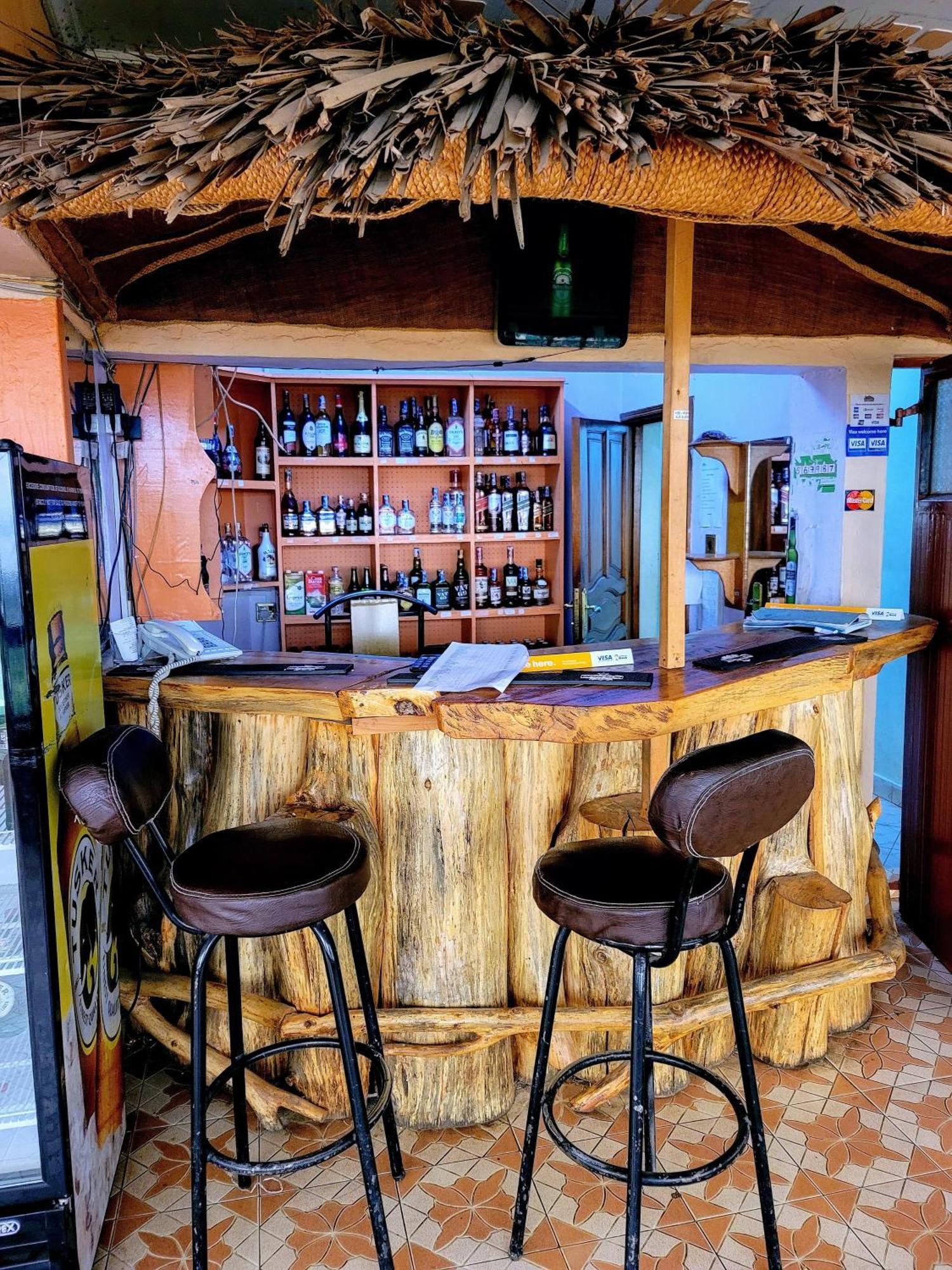 Apex Resort Nakuru Eksteriør billede