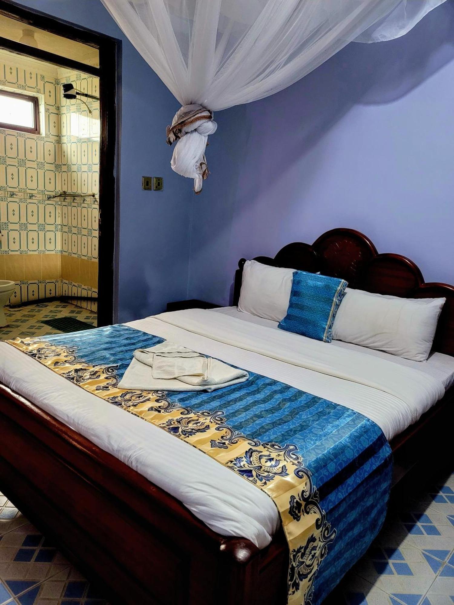 Apex Resort Nakuru Eksteriør billede