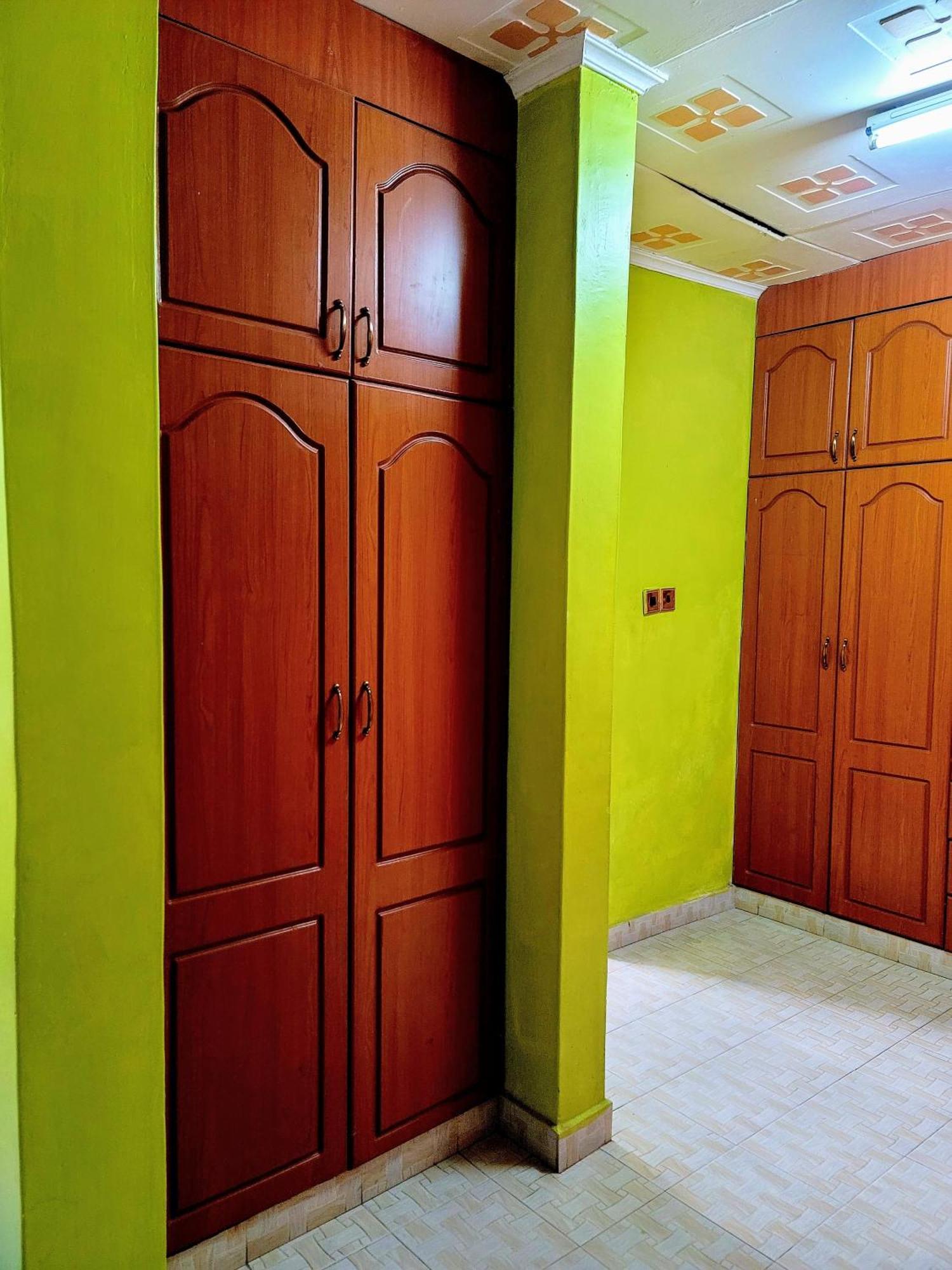 Apex Resort Nakuru Eksteriør billede